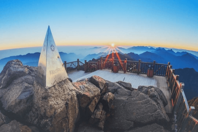 HÀ NỘI – SAPA – FANSIPAN – CHÙA HƯƠNG/NINH BÌNH